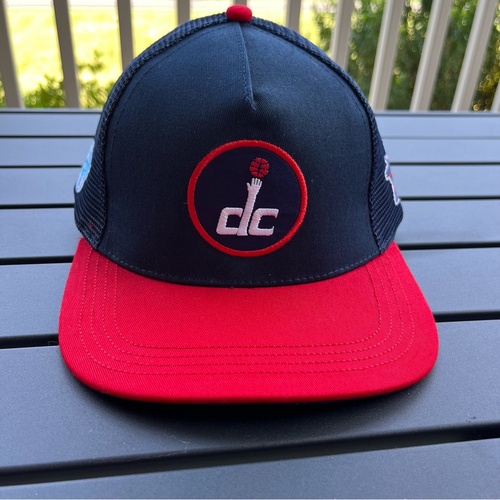 NBA DC Washington Wizzards Navy and Red snap back cap